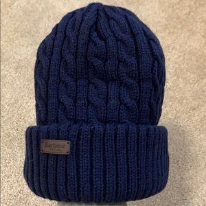 Barbour blue hat